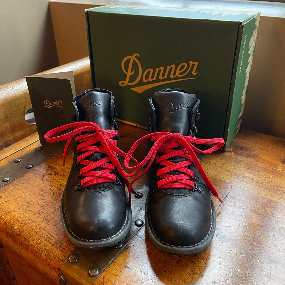 Danner Vertigo 917 Gore-Tex hiking boot